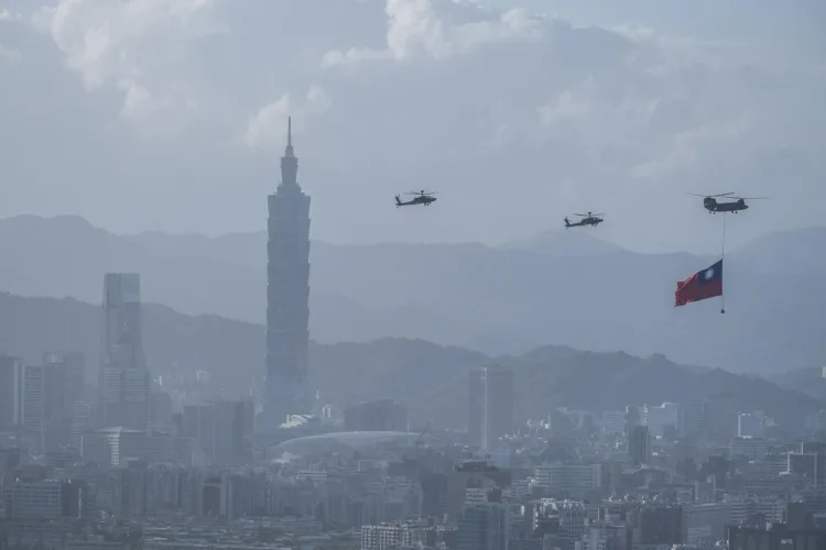 Taipei debe prepararse para resistir la presión diplomática de China, además de sus operaciones militares / Créditos: Lam Yik Fei-The New York Times