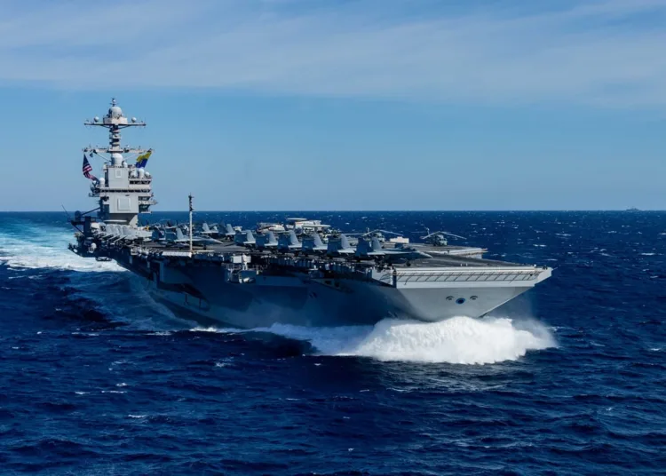 El portaviones más grande del mundo, el USS Gerald Ford, cuenta con propulsión nuclear, una ventaja técnica sobre los portaviones chinos, incluido el moderno Fujian / Créditos: Photoex
