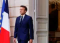 El presidente de Francia, Emmanuel Macron, se niega a renunciar o llamar a elecciones anticipadas / Créditos: Gonzalo Fuentes/Reuters