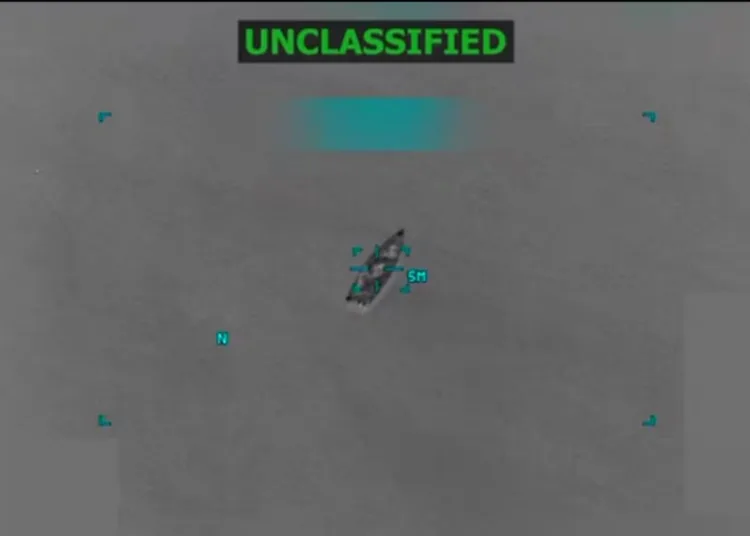 embarcación atacada por Fuerzas Armadas de EE.UU. en el Caribe