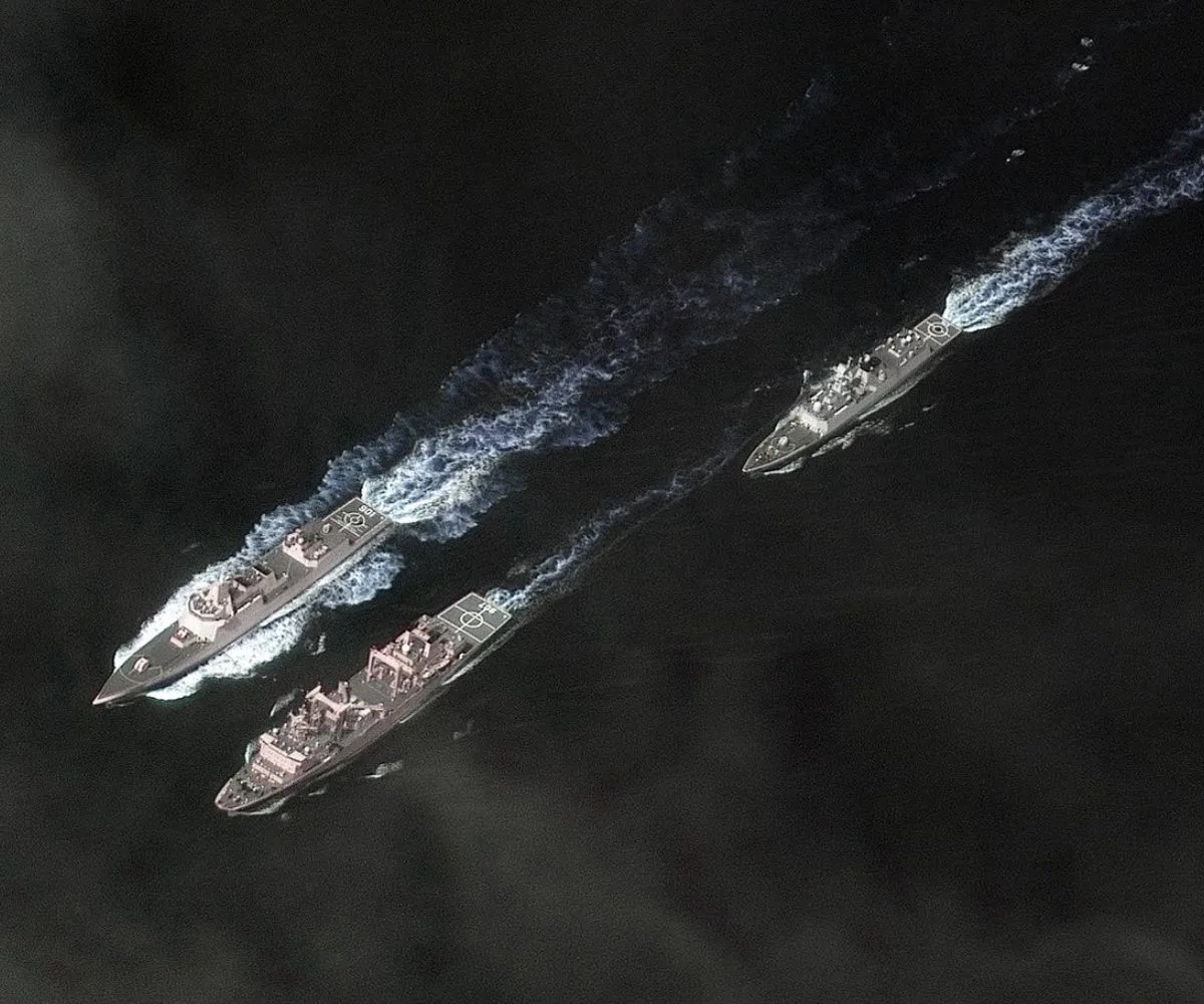 Buques de guerra chinos en el mar de Filipinas.