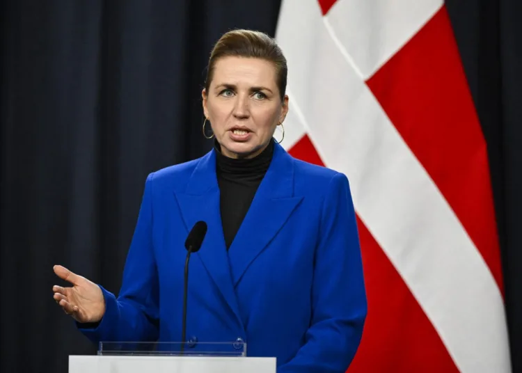 La primera ministra de Dinamarca, Mette Frederiksen, afirmó que el deseo de Trump de adquirir Groenlandia debe tomarse en serio, al tiempo que expresó su preocupación por la seguridad de la OTAN y la estabilidad europea.