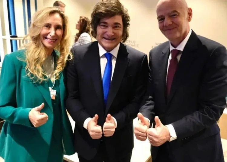 Javier Milei y Gianni Infantino