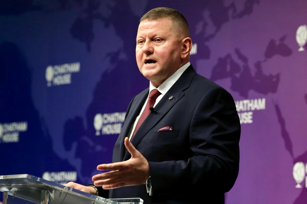 Valeriy Zaluzhny, embajador de Ucrania en el Reino Unido, durante su exposición en Chatham House el 23 de febrero, donde abordó los desafíos estratégicos de Ucrania a cuatro años del inicio de la invasión rusa a gran escala/ Créditos: The Royal Institute of International Affairs - Chatham House.