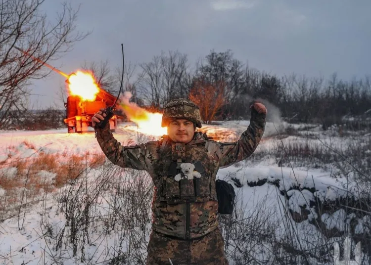 Guerra Rusia y Ucrania. La 127ª Brigada Pesada Mecanizada de Lanzacohetes Múltiples está en acción. Crédito: Ministerio de Defensa