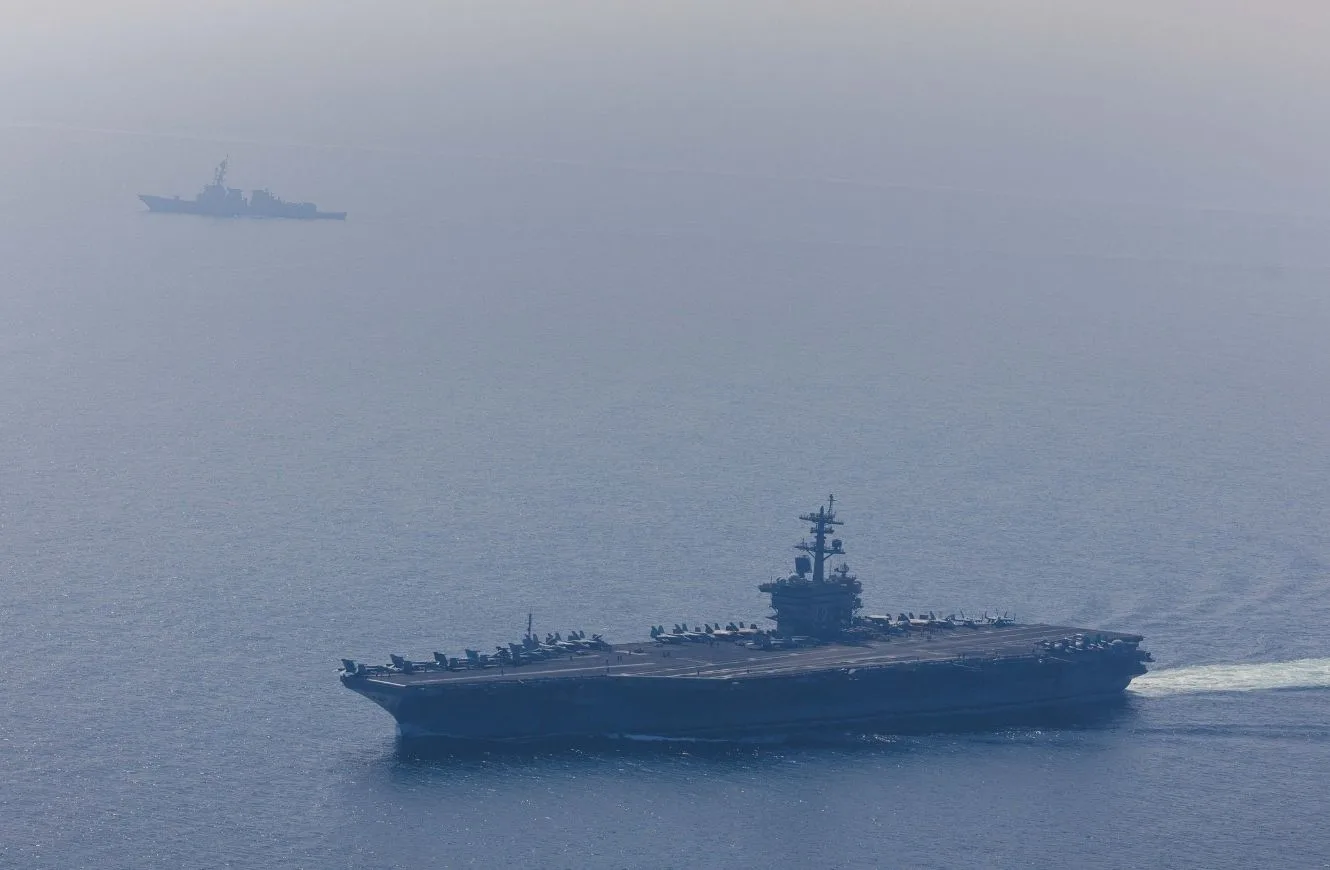 Despliegue del al grupo de ataque del portaaviones USS Abraham Lincoln operando en el Mar Arábigo. Crédito: CENTCOM
