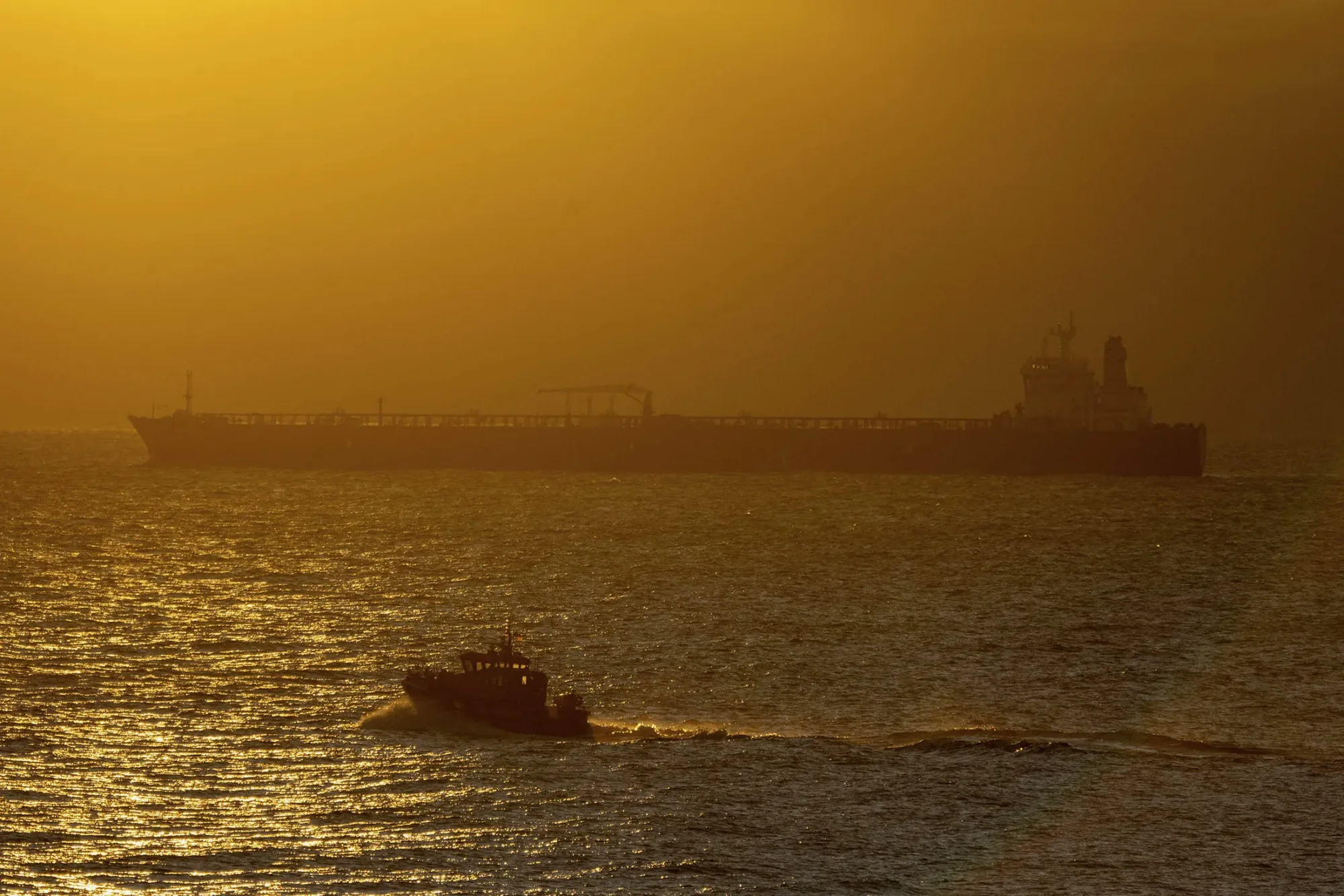 Estados Unidos ha rechazado una propuesta canadiense para crear un grupo de trabajo que se encargue de la denominada flota paralela de petroleros de Rusia. Créditos: Bloomerg