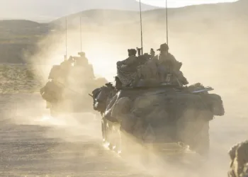 3er Batallón de Reconocimiento Blindado Ligero, 1ª División de Infantería de Marina participa en un ejercicio de fuego real como parte de la rotación 26-05 del Centro Nacional de Entrenamiento en Fort Irwin, California. Créditos: US Marines Corp