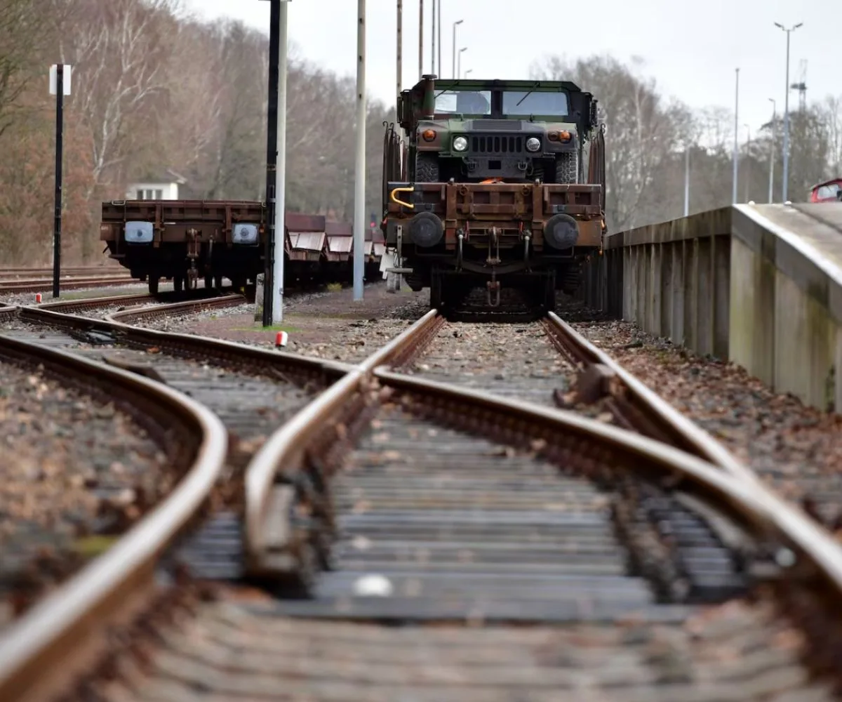 Trenes utilizados por la OTAN para trasladar material