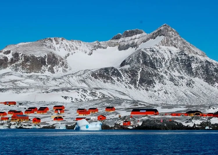 Base Esperanza