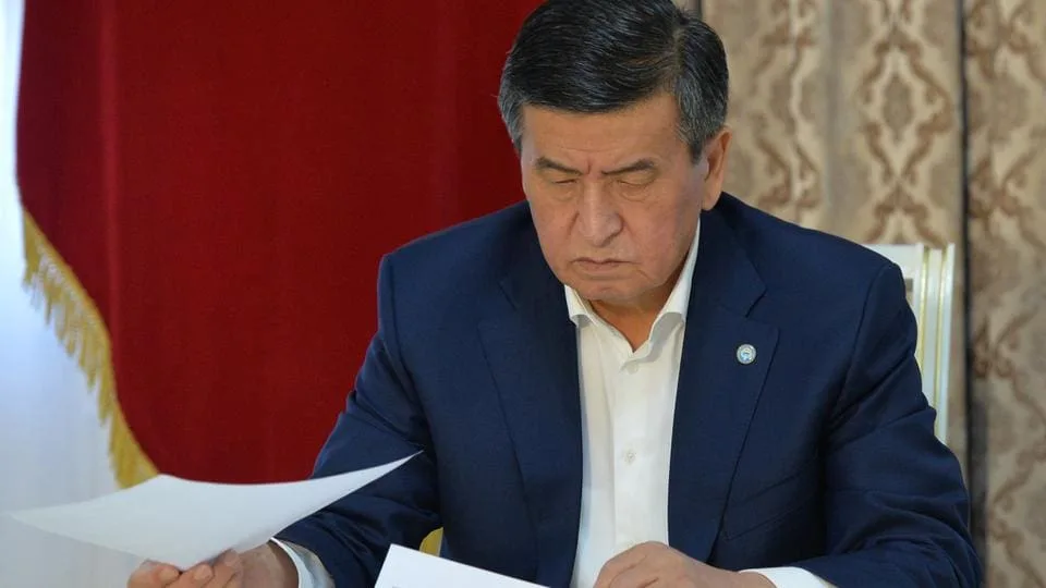 Sooronbay Jeenbekov: el presidente de Kirguistán anuncia su renuncia