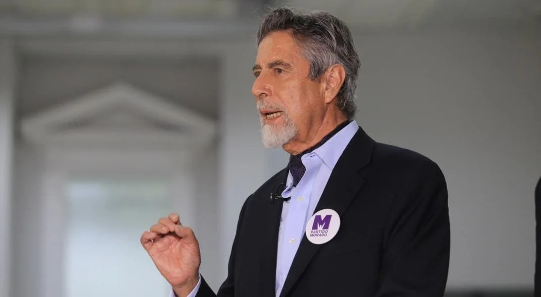 Perú cambió tres veces de presidentes en una semana