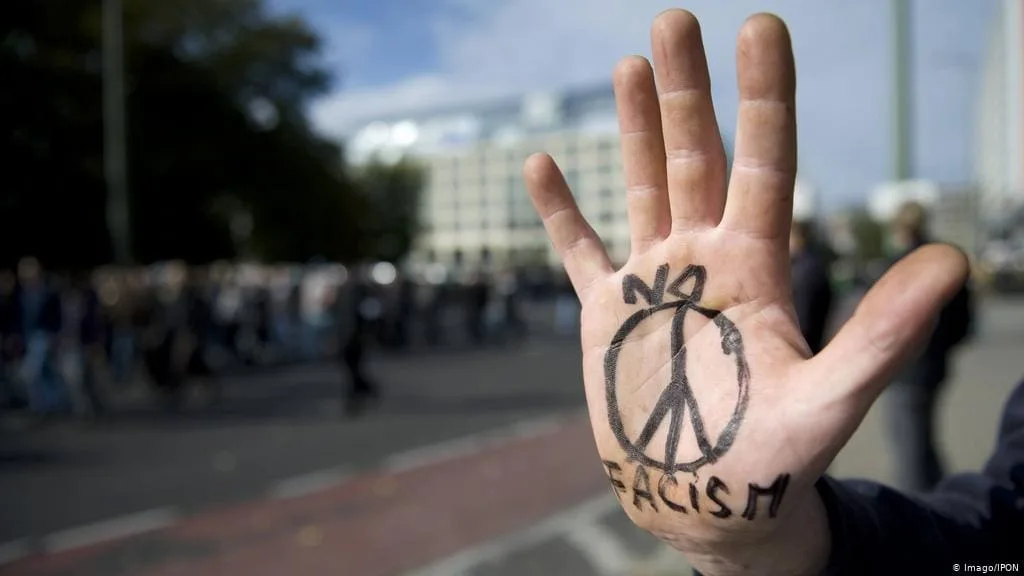 Alemania prohíbe un grupo neonazi por sembrar odio