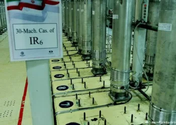 Centrifugadoras para enriquecer uranio en la planta de Natanz