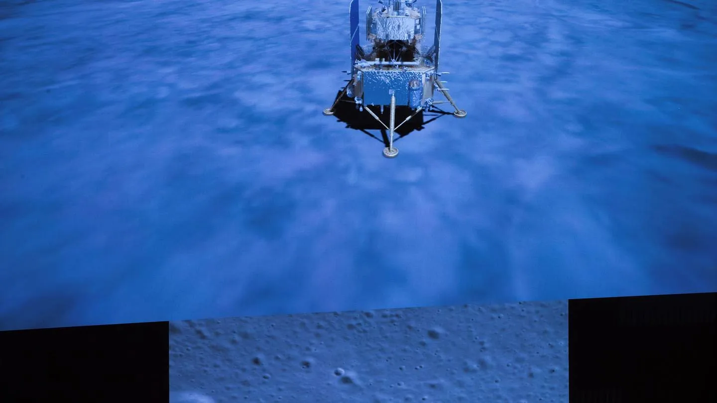 La nave espacial china Chang’e 5 aterriza en la luna