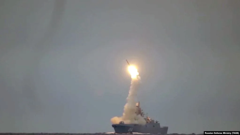 Rusia arresta a científico de tecnología hipersónica por alta traición