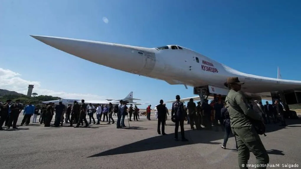 Venezuela y Rusia estrechan cooperación militar y tratan conflicto fronterizo con Guyana