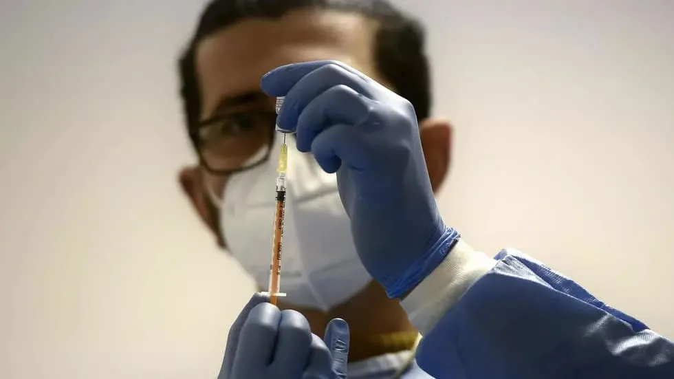 Italia demandará a Pfizer por el retraso en la entrega de vacunas anti-covid