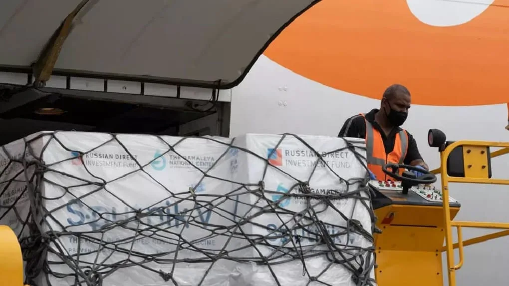 Llega a Venezuela el primer lote de 100.000 vacunas rusas Sputnik V