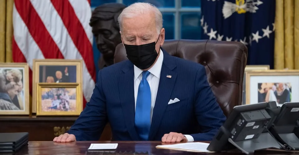 Biden modifica la política migratoria de Trump