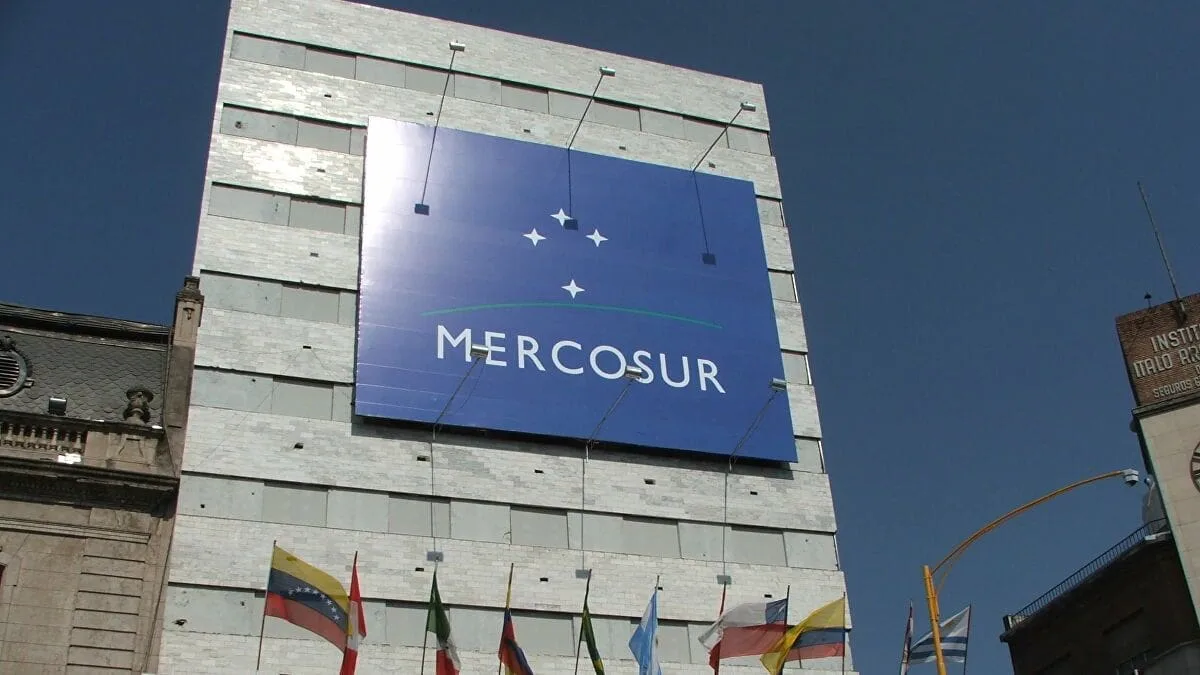 Fernández y Bolsonaro se reunirán en el 30 aniversario del Mercosur