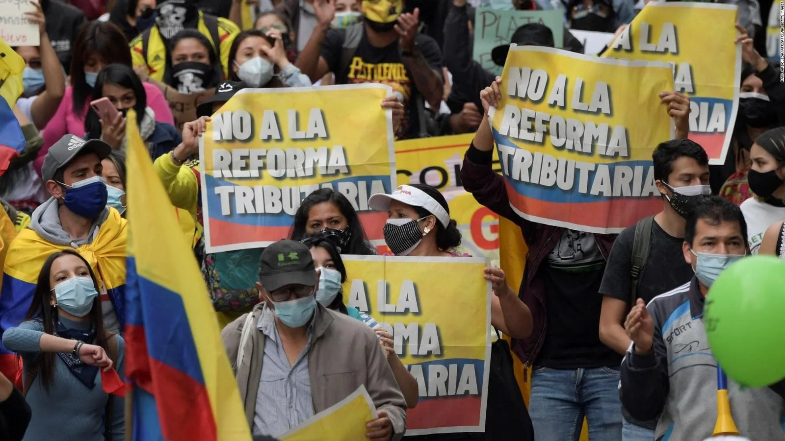 Colombia: estallan las protestas en contra de la reforma tributaria