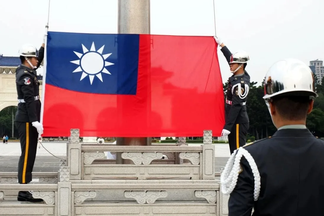 China advierte sobre acción militar contra Taiwán