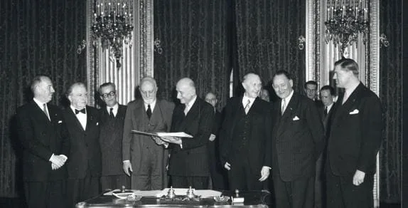 18 de abril de 1951 – A 70 años de la firma del Tratado de París, que dio origen a la Comunidad Europea del Carbón y del Acero (CECA)
