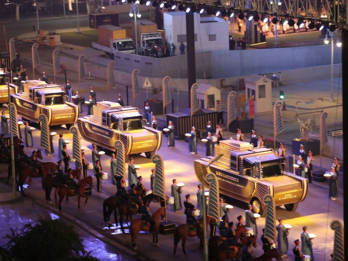 Desfile de los faraones: el extraordinario traslado de las momias y reyes de Egipto por las calles de El Cairo