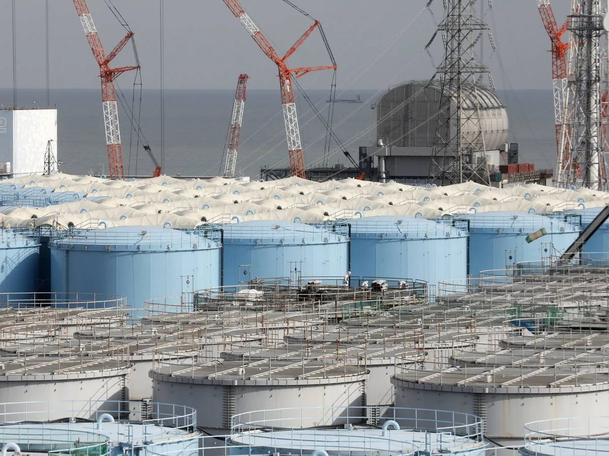 Tanques con agua de Fukushima. (EFE)