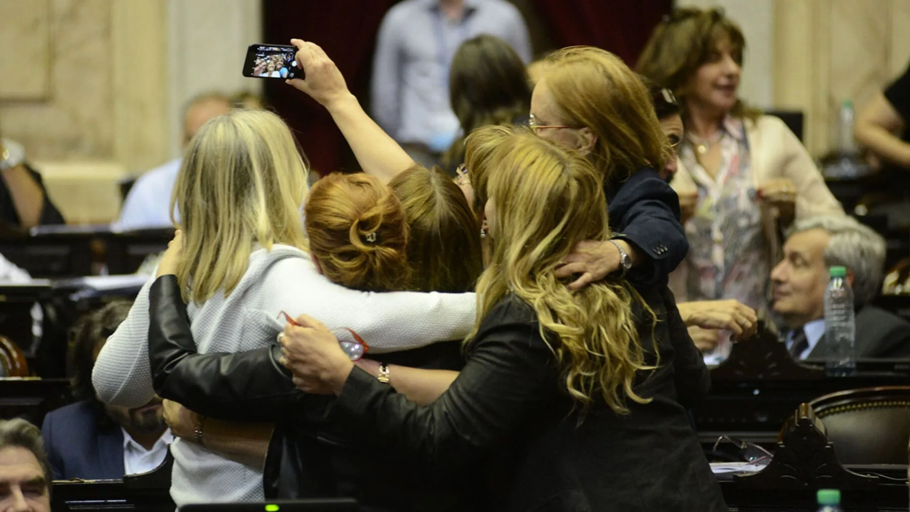 Reducir la brecha de género para mejorar la calidad democrática