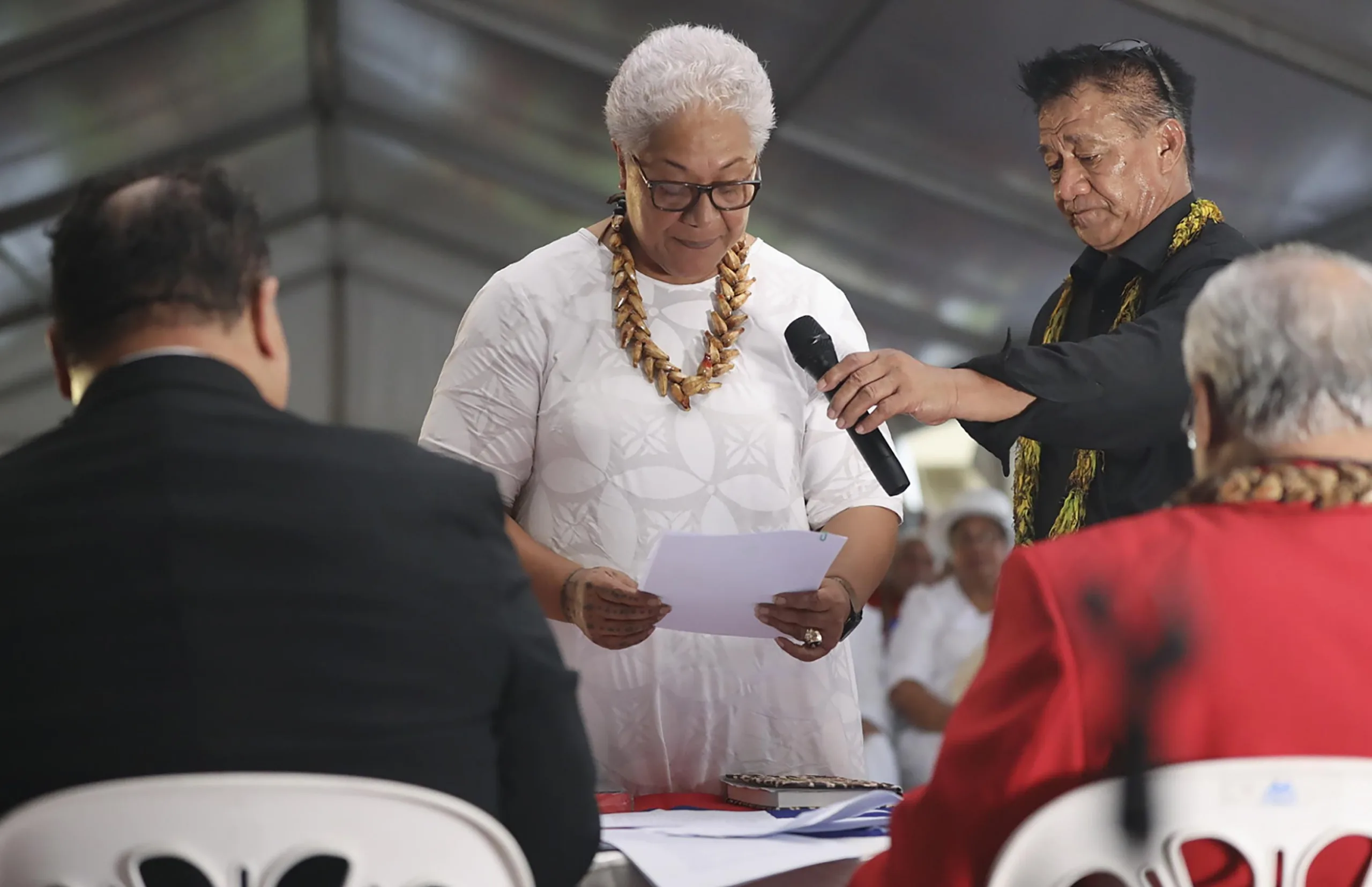 La Primer Ministra electa de Samoa es excluida del Parlamento en un aparente golpe de Estado