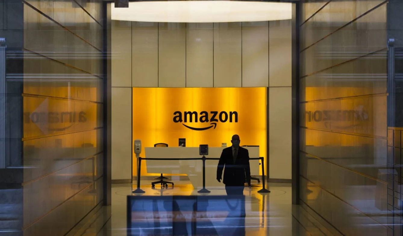 Washington demanda a Amazon, acusandola de inflar los precios y abusar de su monopolio