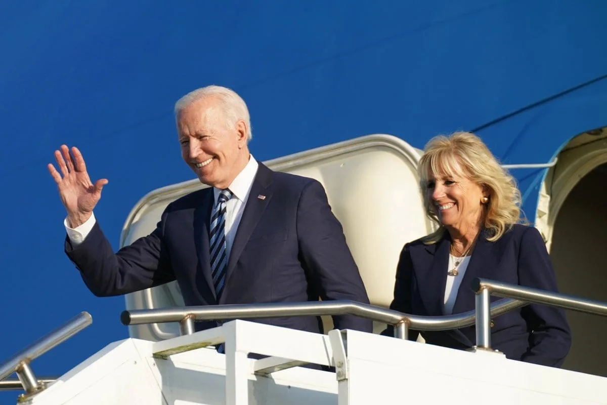 Biden inicia su gira por el Reino Unido