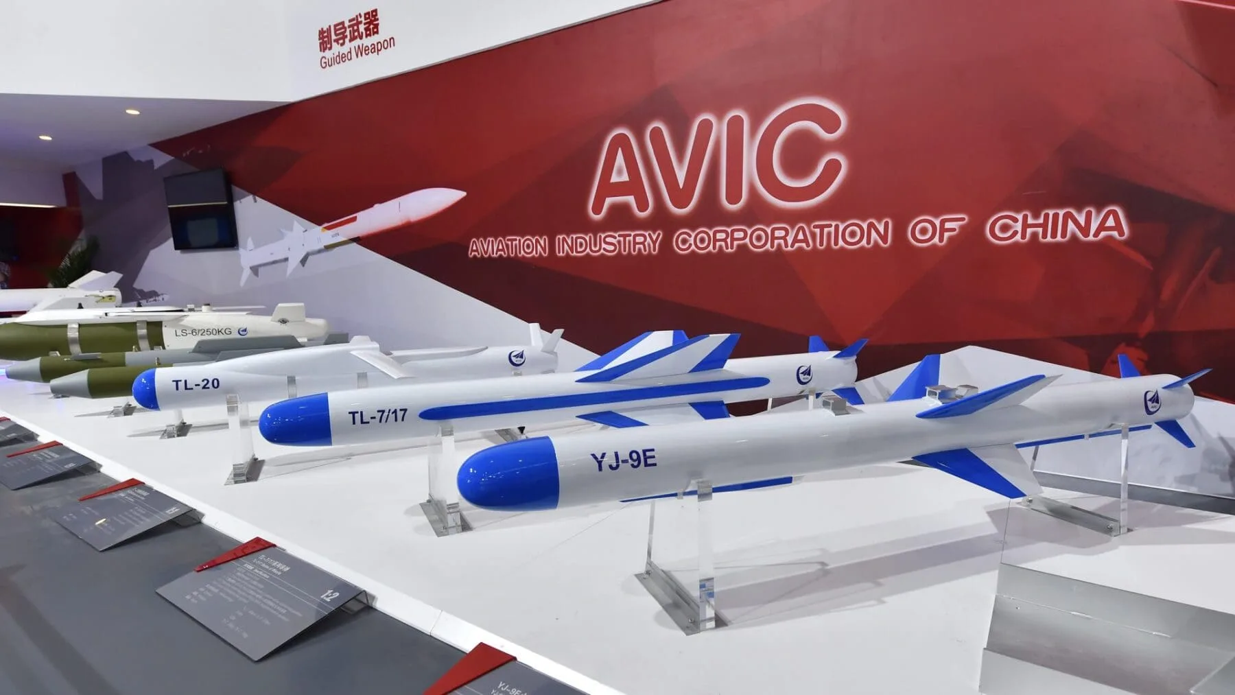 Biden incluye a las empresas aeroespaciales chinas en la lista negra de inversiones de EE.UU.