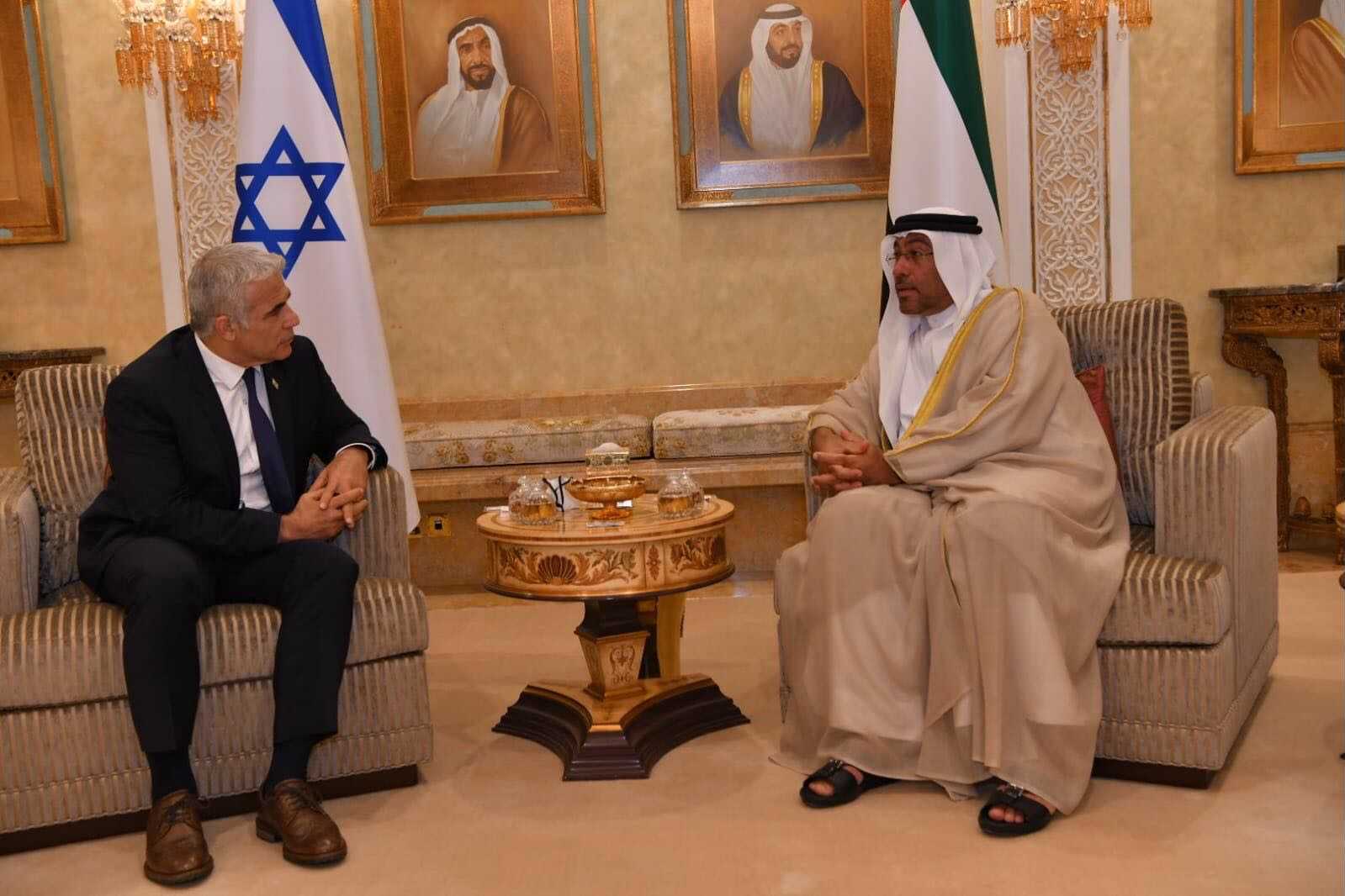 Israel: el Ministro de asuntos exteriores, Yair Lapid realiza una visita “histórica” a los Emiratos Árabes Unidos