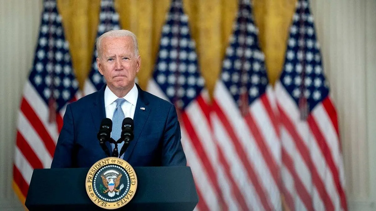 Biden dice que la guerra de Afganistán fue una causa perdida y promete continuar con la ayuda y la diplomacia