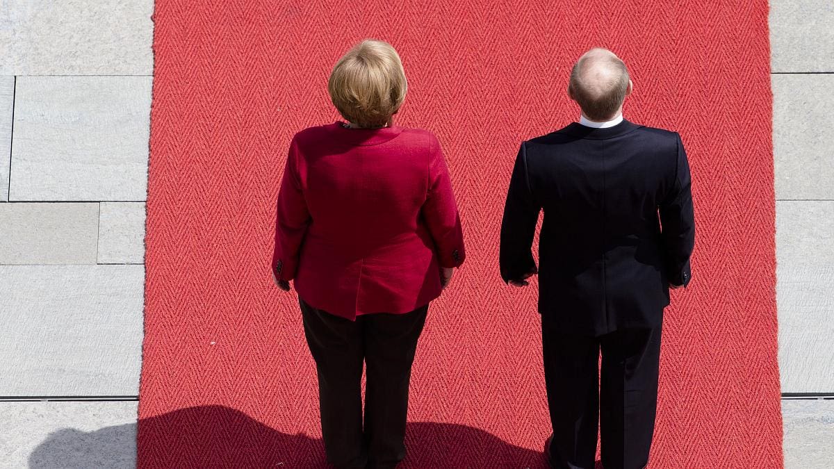 Con una extensa agenda, Merkel y Putin mantendrán conversaciones en Moscú