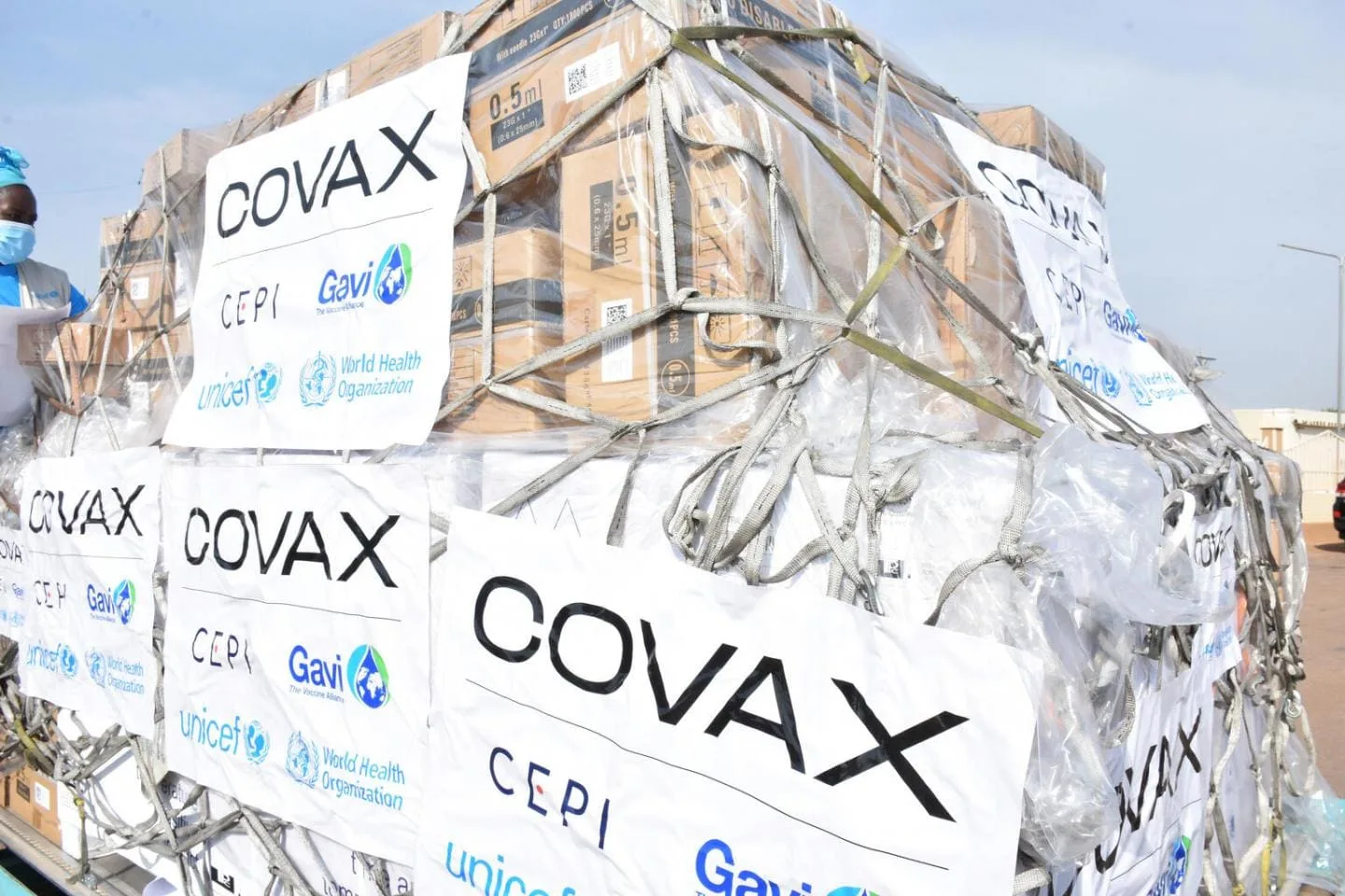 COVAX reduce la proyección de dosis de COVID disponibles para 2021