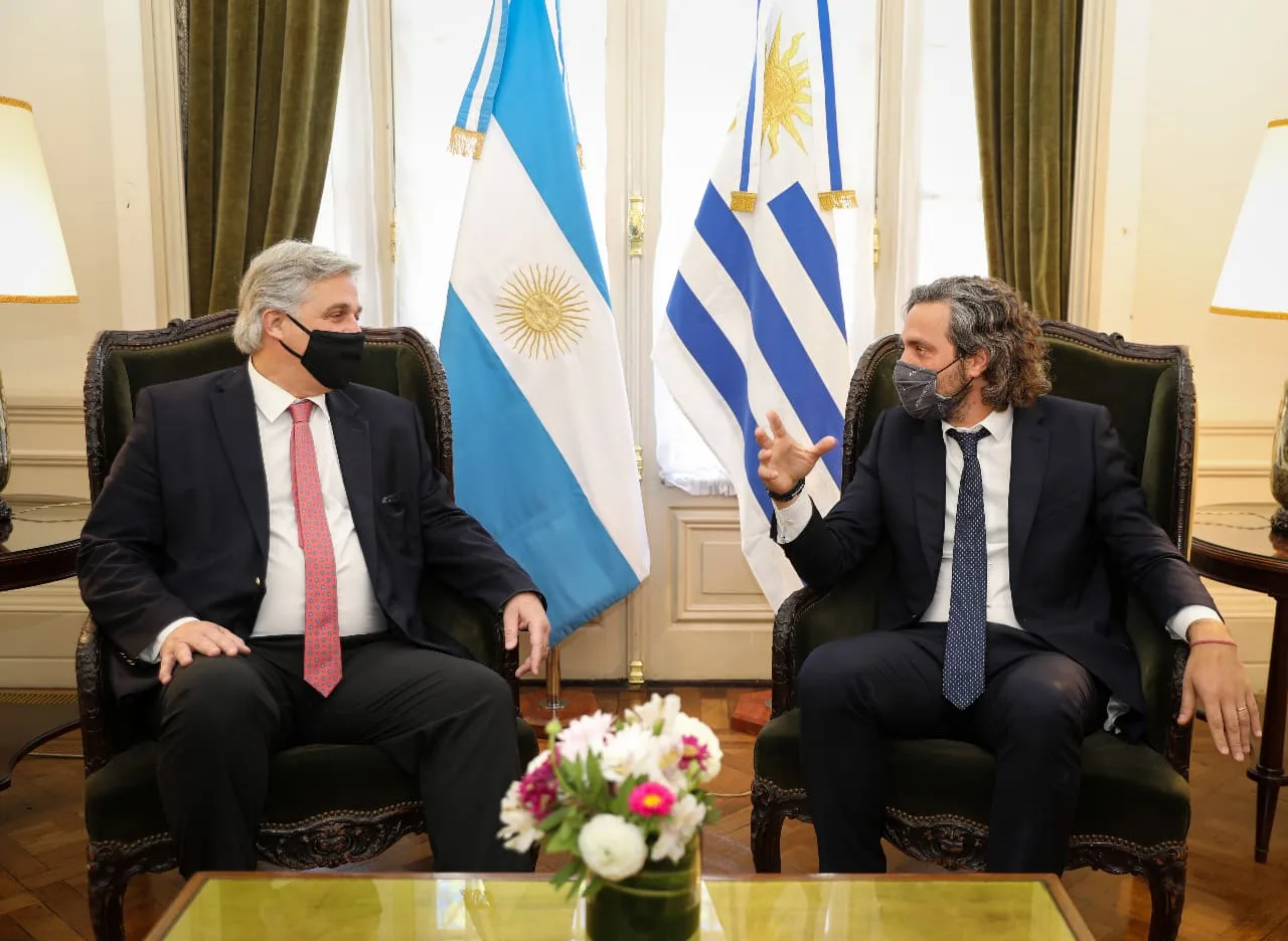 Reunión bilateral entre Argentina y Uruguay: Santiago Cafiero recibe al Canciller Bustillo