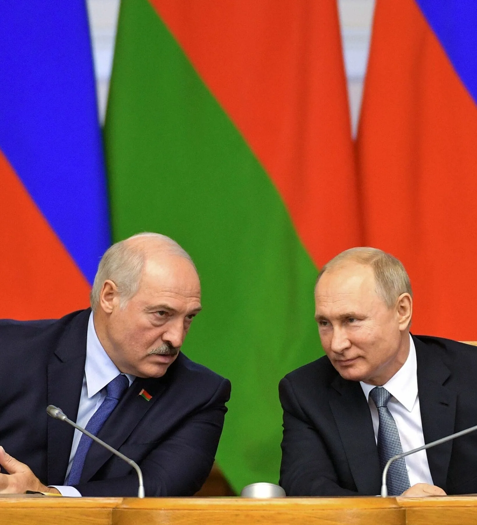 Rusia y Bielorrusia discuten la actual crisis migratoria fronteriza