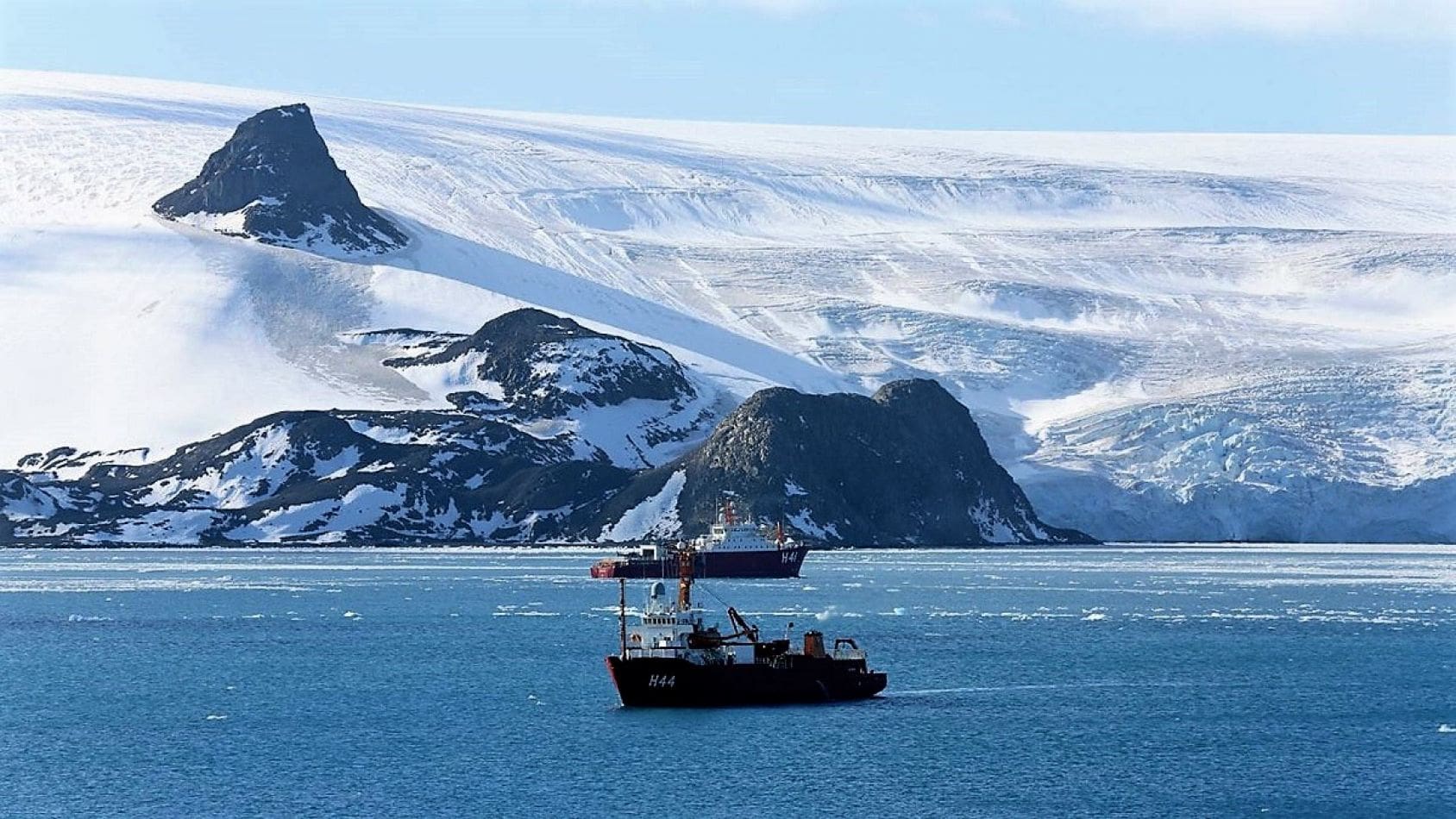 Argentina busca su propia puerta para la Antártida