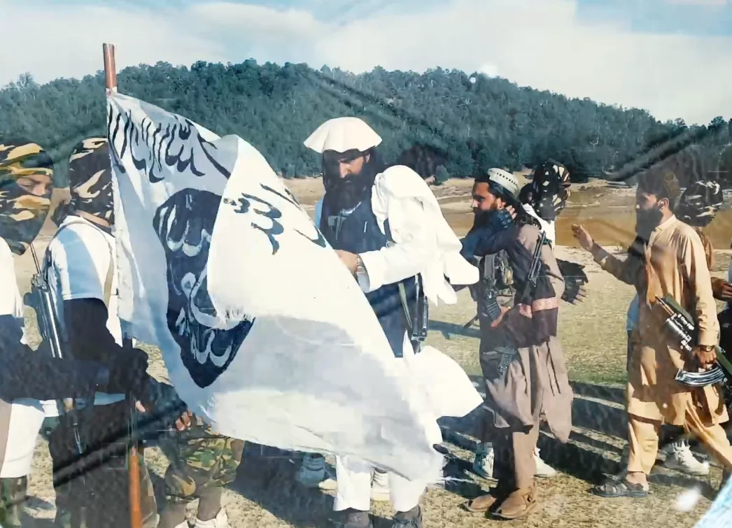 Los talibanes de Pakistán ponen fin al alto el fuego con el gobierno