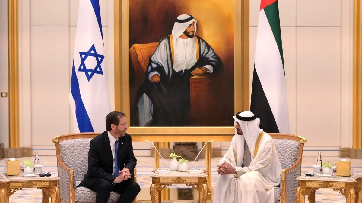 Aumentan las tensiones entre EUA y los Houthis en medio de la visita del presidente israelí