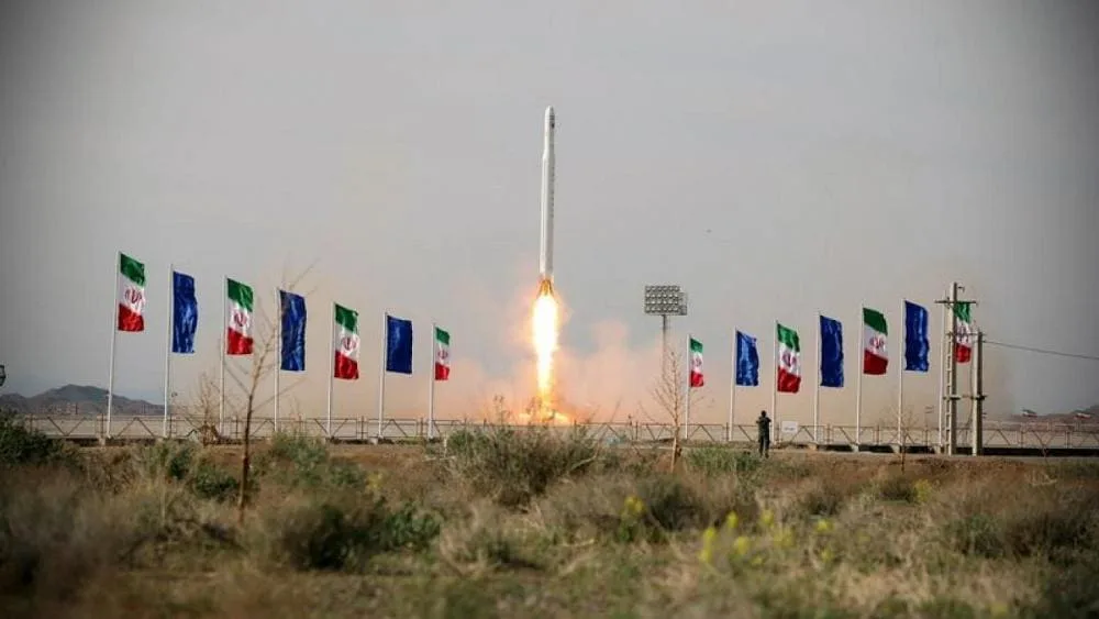 Irán pone un nuevo satélite militar en órbita