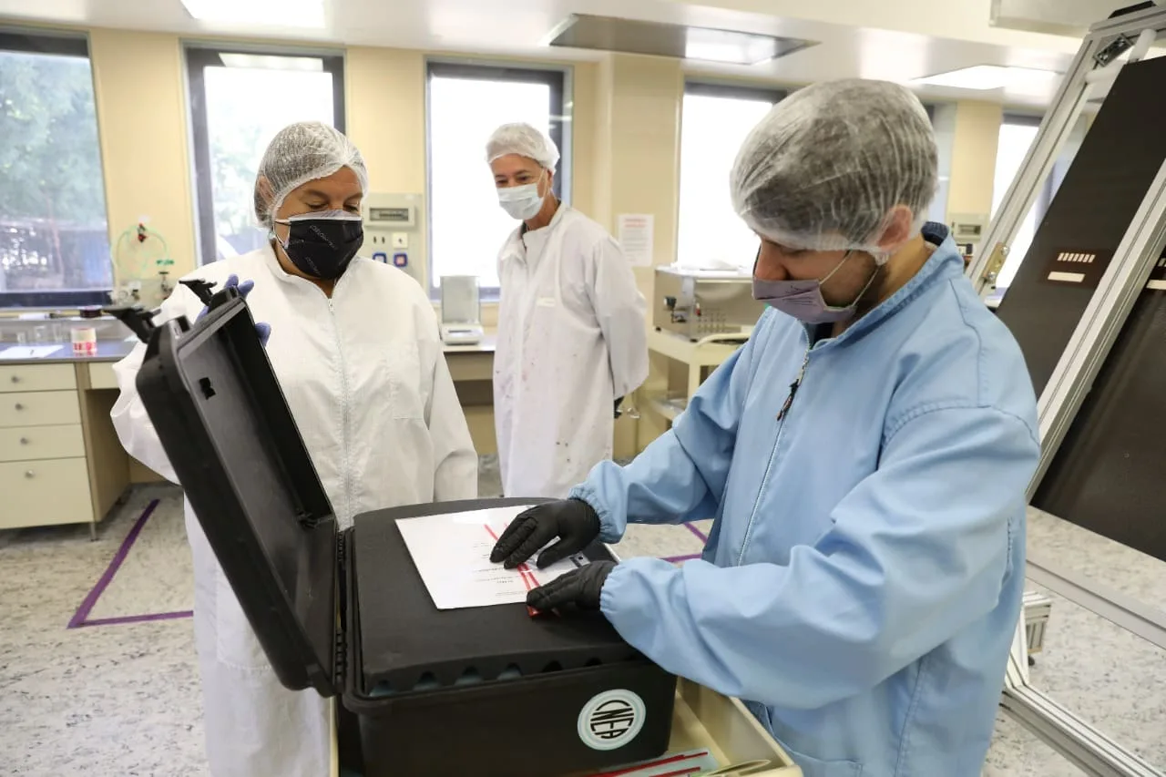 Por primera vez en la historia, Argentina exporte tecnología espacial a Europa