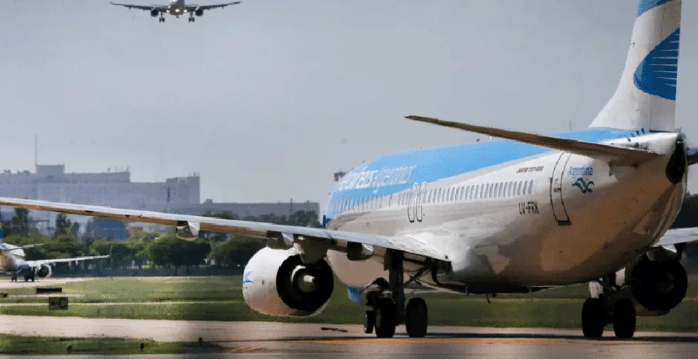 Gobierno argentino reclama a Reino Unido por vuelos a Malvinas