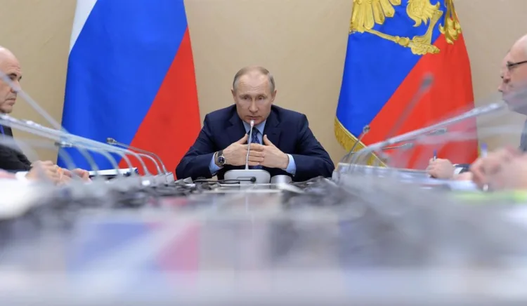 04/03/2020 March 4, 2020 - Novo Ogaryovo, Russia: Meeting of Russian President Vladimir Putin with members of the Russian Government in the Novo-Ogaryovo Residence. Russian President Vladimir Putin speaks during the meeting. March 04 2020. Russia, Novo-Ogaryovo (Dmitry Azarov/Kommersant/Contacto)
POLITICA INTERNACIONAL
Dmitry Azarov