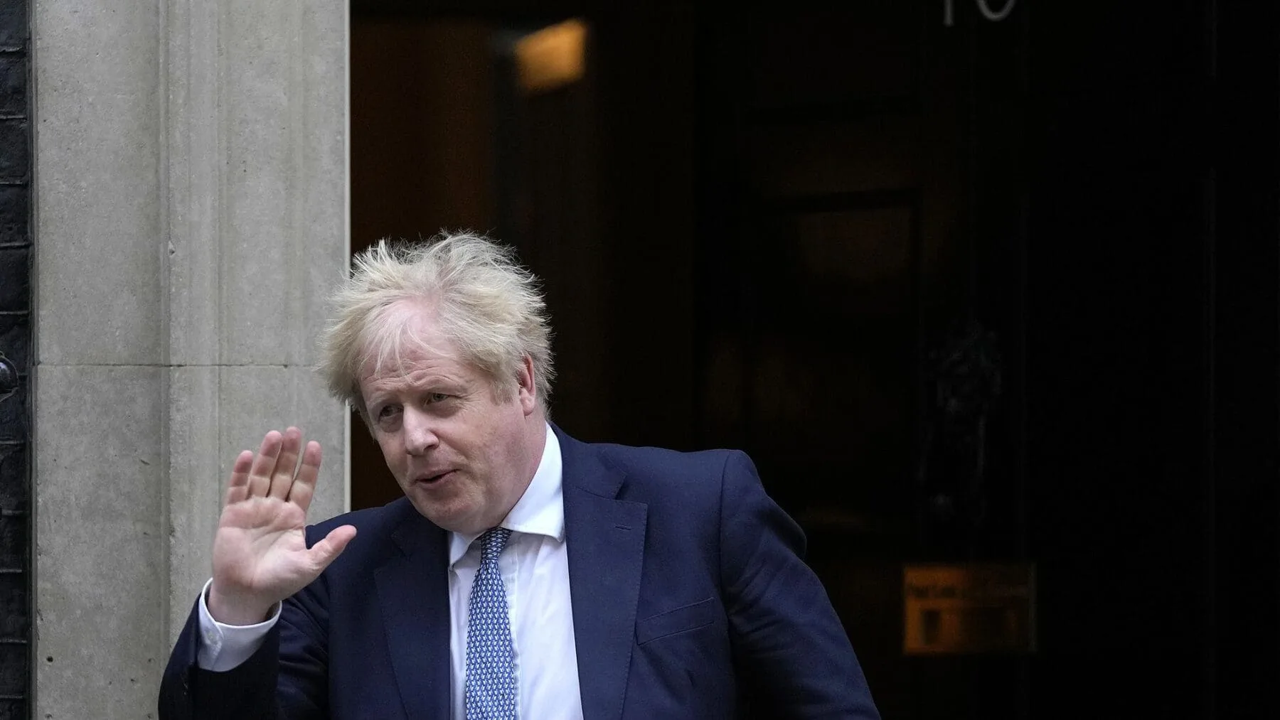 Boris Johnson continúa al mando del Partido Conservador