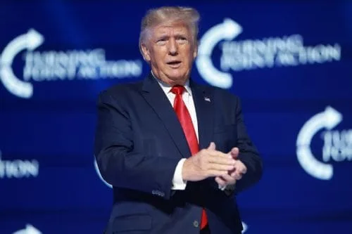 Trump de campaña en Washington: “Tal vez lo tengamos que hacer de nuevo”